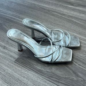 NWT Zara Slip on Silver Kitten Heels